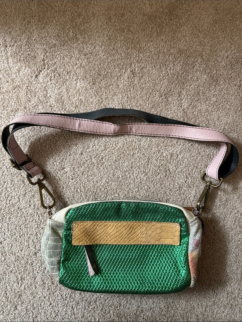 ebarrito Green Textured Crossbody Bag with Pink Strap